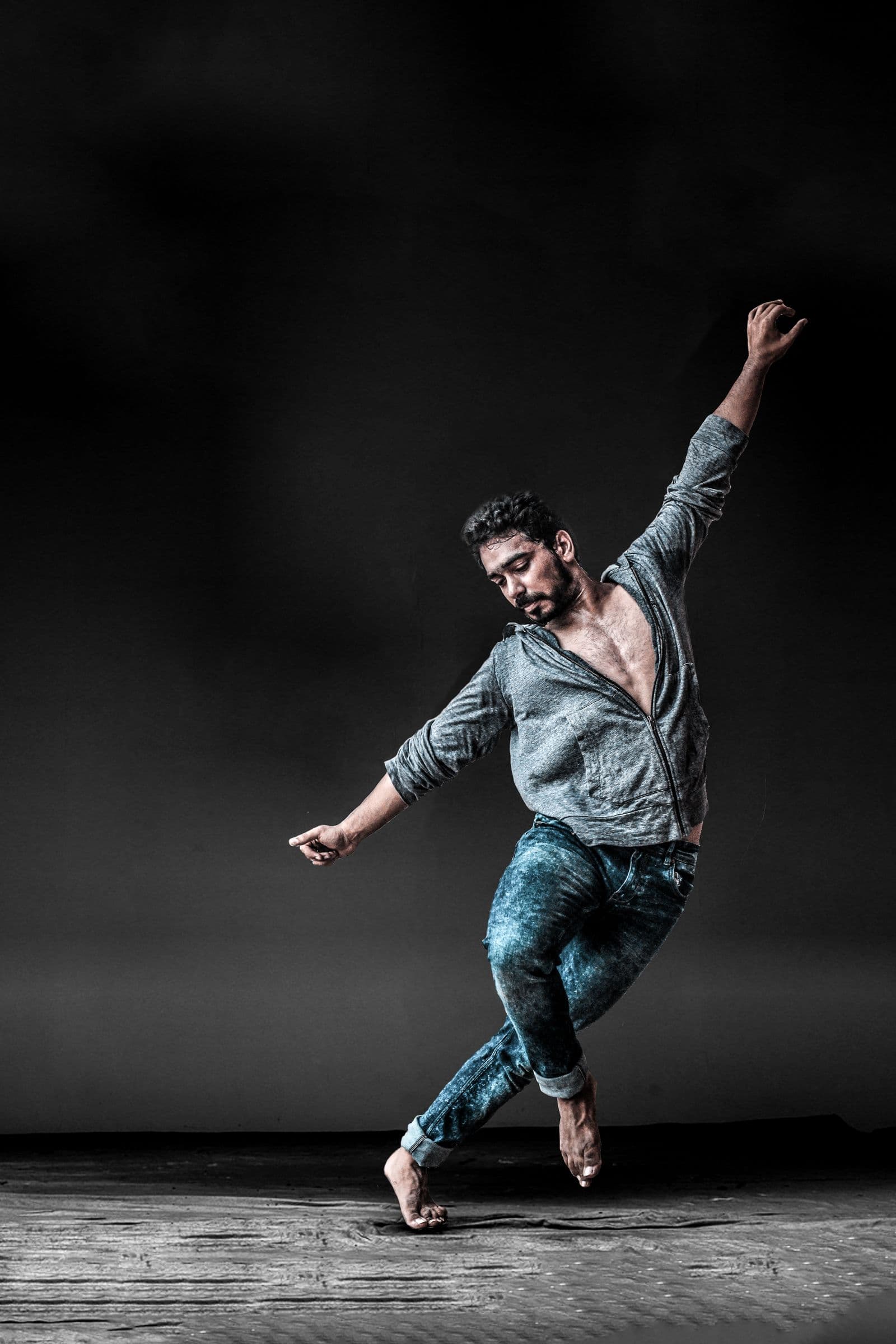Danseuse de modern jazz — Nova Dance Studio